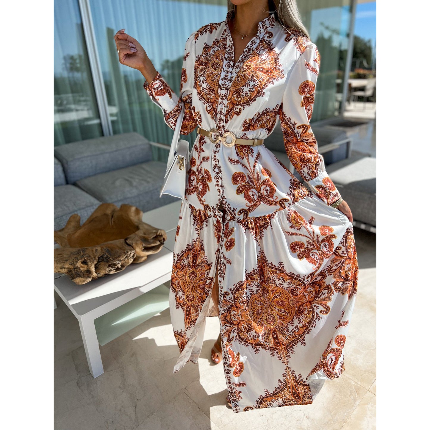 Elegantes Langarm-Maxikleid mit Seitenschlitz für Damen