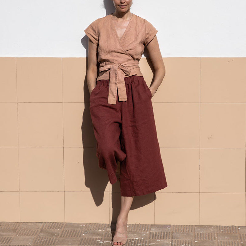 Leichtes Kurzarm-Top mit V-Ausschnitt und Schnürdetail für Damen