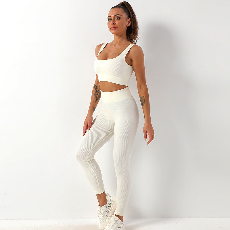 Zweiteiliges Nahtloses Sport-Set mit Figurformendem BH und Leggings – Ideal für Fitness & Yoga | Anica