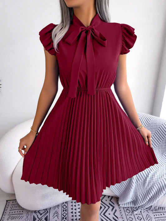 Elegantes Midikleid mit Plisseerock für Damen - Feminin & Stilvoll für Frühling & Sommer