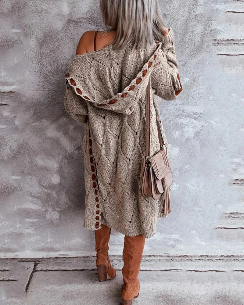 Lässige Oversized Strickjacke mit Kapuze und Boho-Details für Damen
